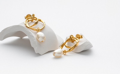 What Your Pearl Jewelry Says About You