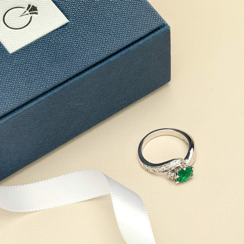 Emerald Ring Sterling Silver Round Shape 0.75 Carats