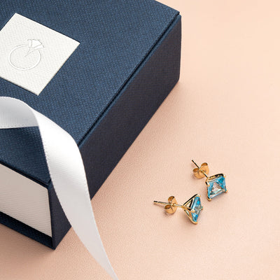 14K Yellow Gold Princess Cut 2.50 Carats Swiss Blue Topaz Stud Earrings