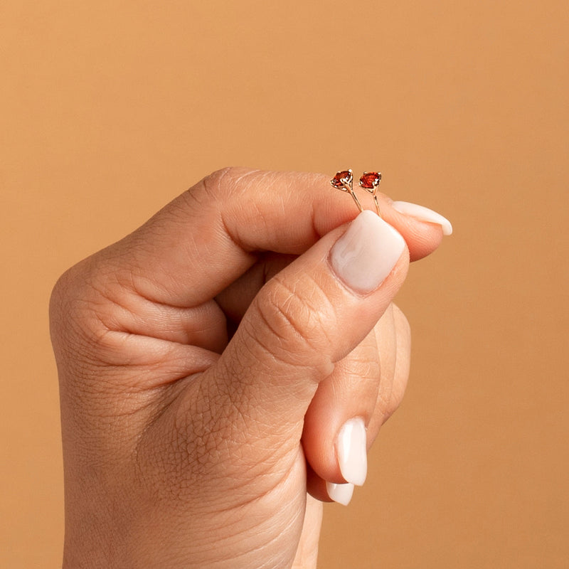 4mm Round Garnet Solitaire Stud Earrings Garnet in 14K Yellow Gold