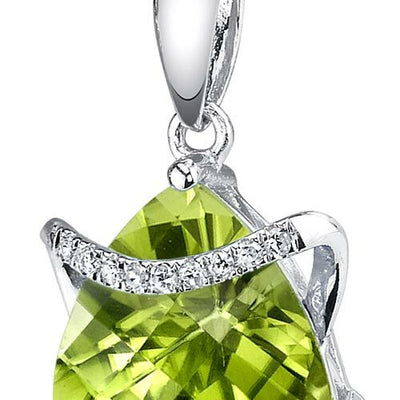 Peridot Pendant Necklace 14 Karat White Gold Triangle 3.02 Carat P8734