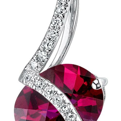 Ruby Pendant Necklace 14 Karat White Gold Oval Shape 2.67 Carats