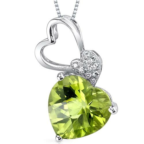 Peridot Pendant Necklace 14 Karat White Gold Heart 2.71 Carats