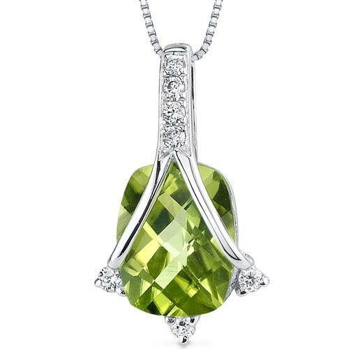 Peridot Pendant Necklace 14 Karat White Gold Cushion 2.17 Carats