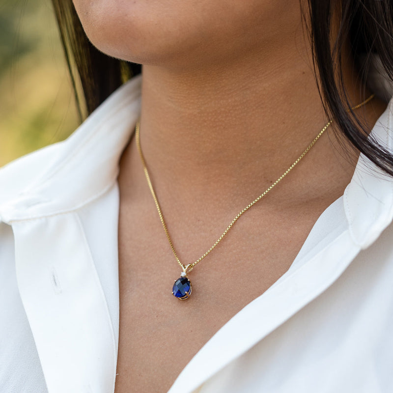 Blue Sapphire and Diamond Pendant Necklace 14K Yellow Gold 3.63 Carats Oval