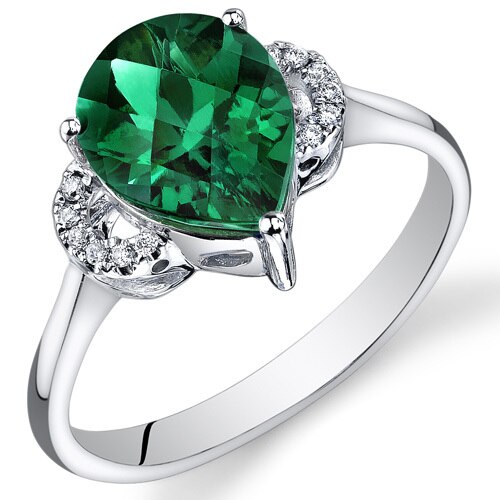 Emerald Ring 14 Karat White Gold Pear Shape 2 Carats R61570