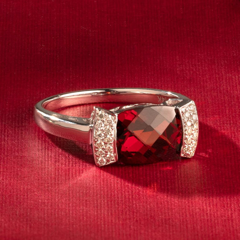 Garnet Ring 14 Karat White Gold Cushion Shape 2.65 Carats