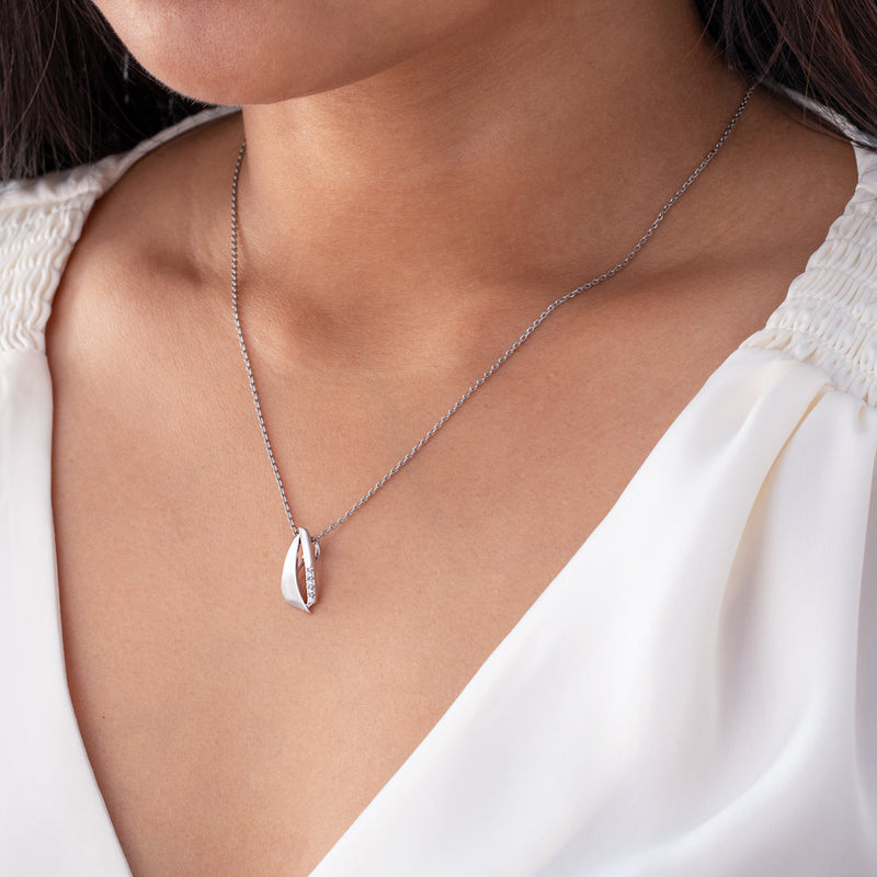 Sterling Silver Minimalist Siren Pendant