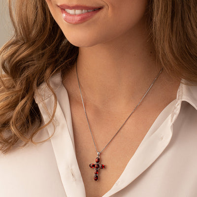 Garnet Pendant Necklace Sterling Silver Oval Shape 6 Carats