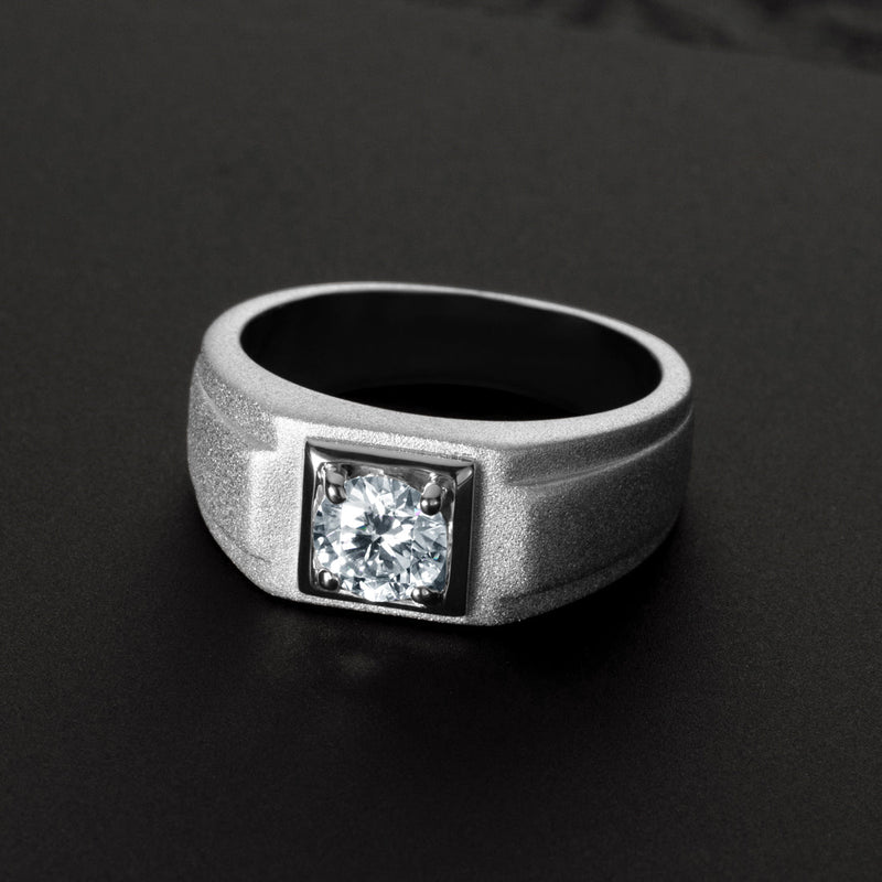 Moissanite Men&