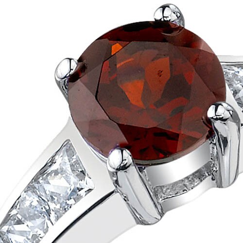 Garnet Ring Sterling Silver Round Shape 1.5 Carats