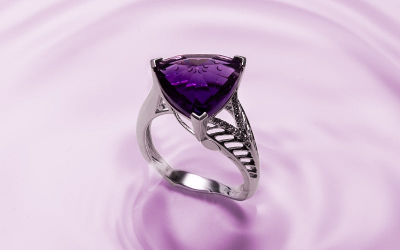 Natural amethyst gemstone februrary's birthstone