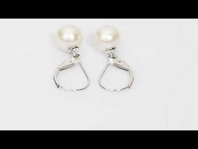 Video of 8mm Freshwater Cultured White Pearl Leverback Earrings in 14K White Gold. Includes a Peora gift box. Free shipping, 45-day returns, authenticity guaranteed. E19300